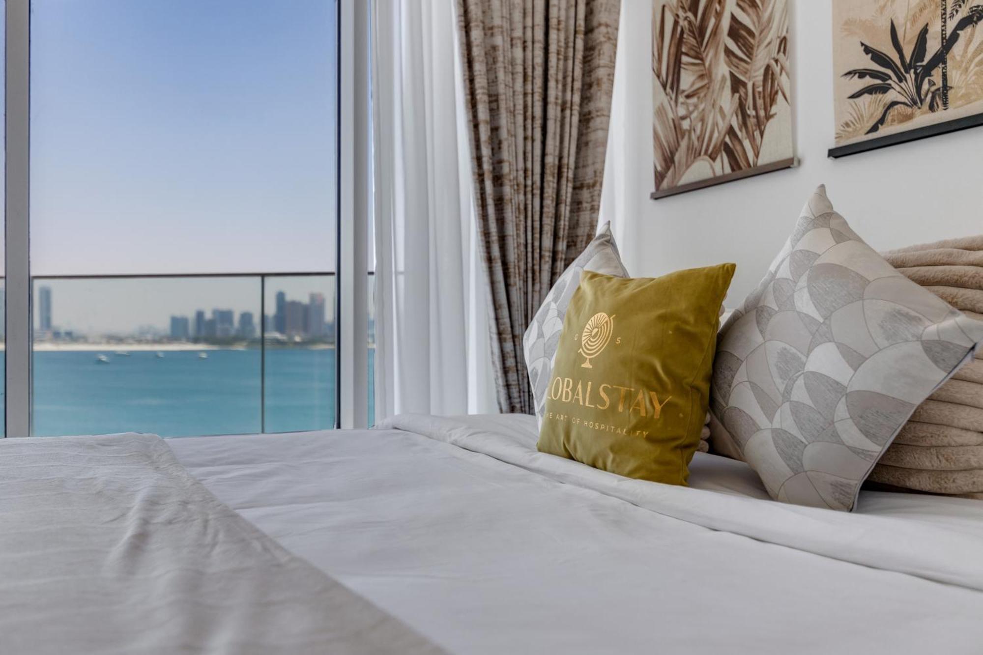 Luxury Azizi Mina Beachfront * Dubai
